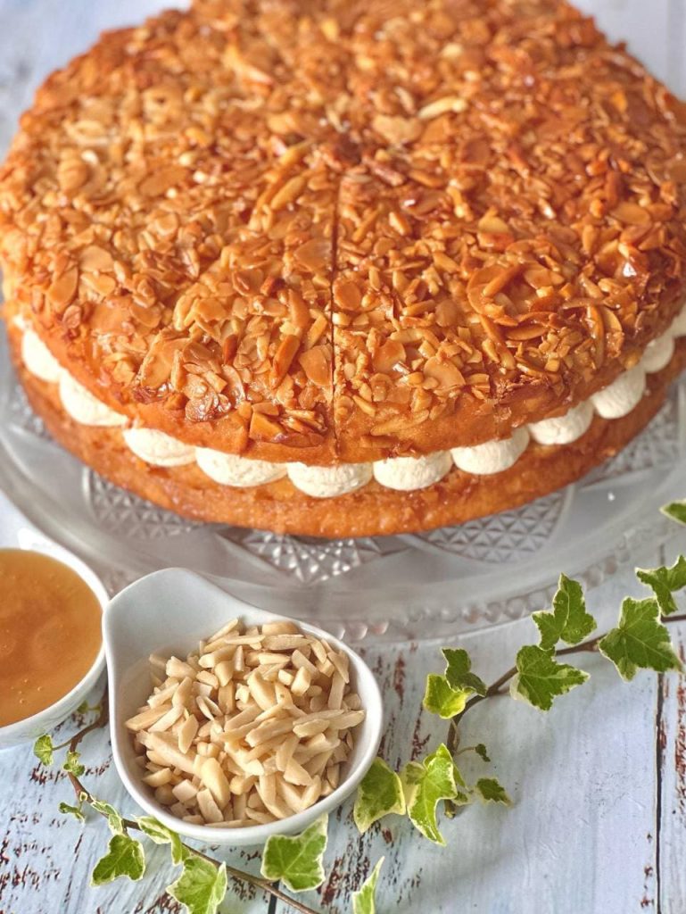 Bienenstich wie früher - Omas Geheimrezept – Omas Rezepte